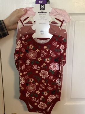 Member's Mark Floral Bodysuit Set - Burgundy & Pink